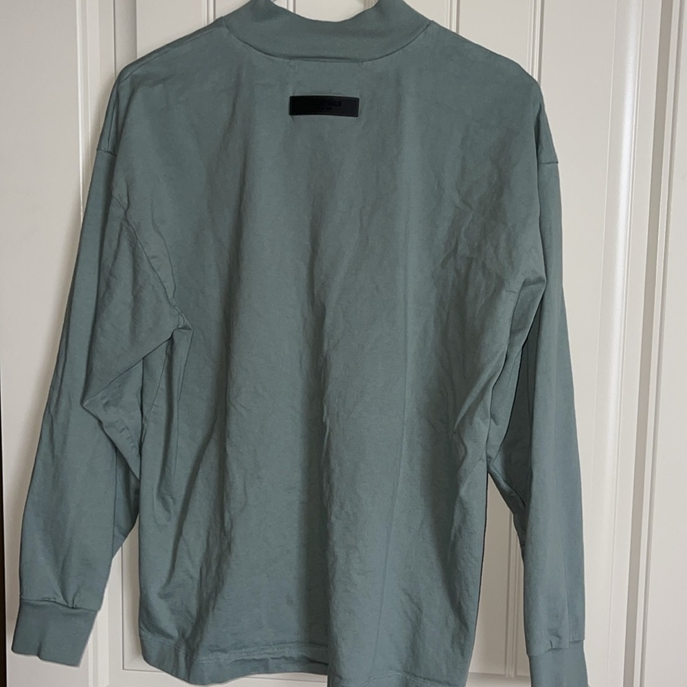 Essentials Fear Of God Shirt - Picture 3 of 7